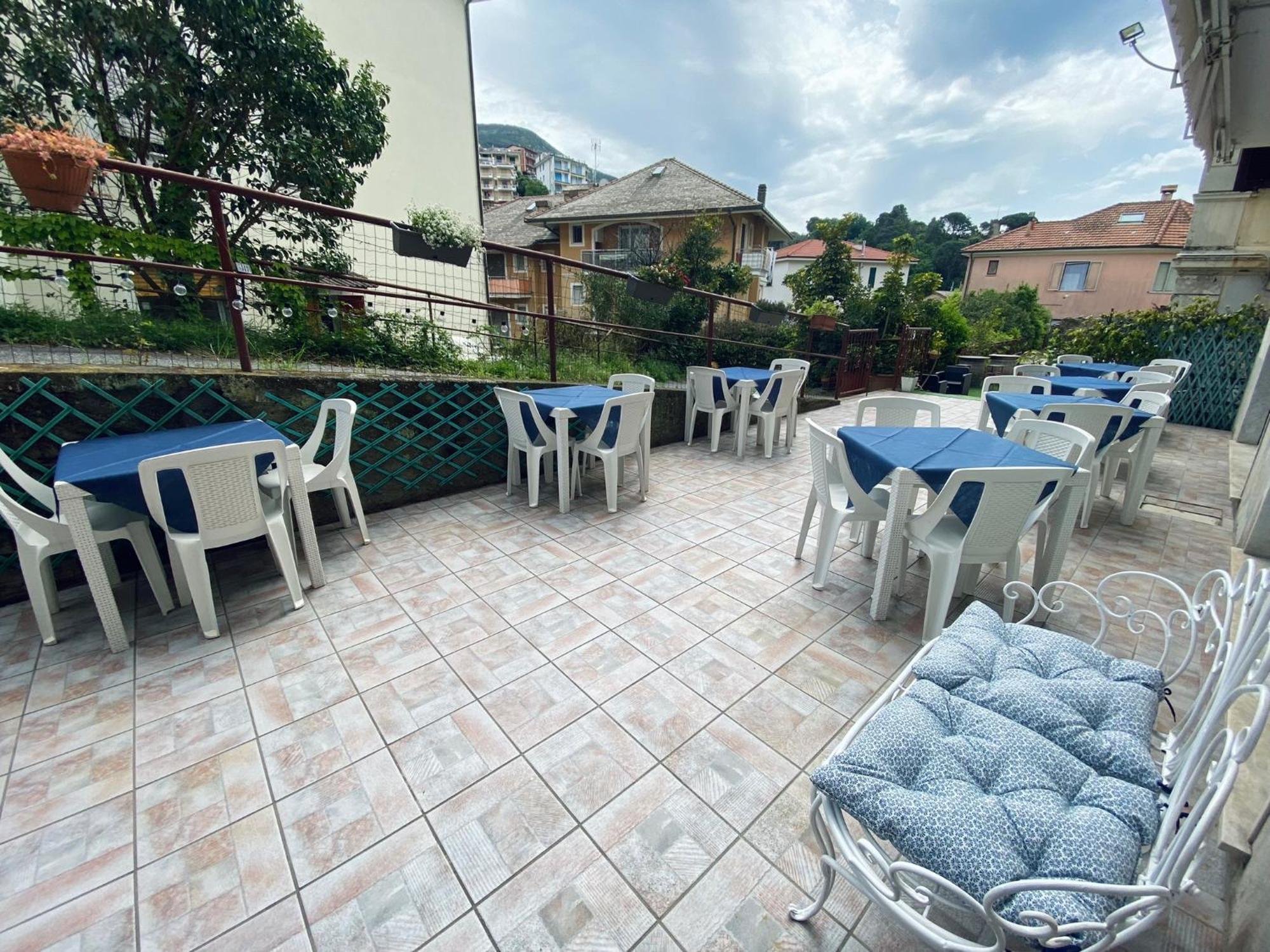 Hotel Eva La Romantica Moneglia Exterior photo