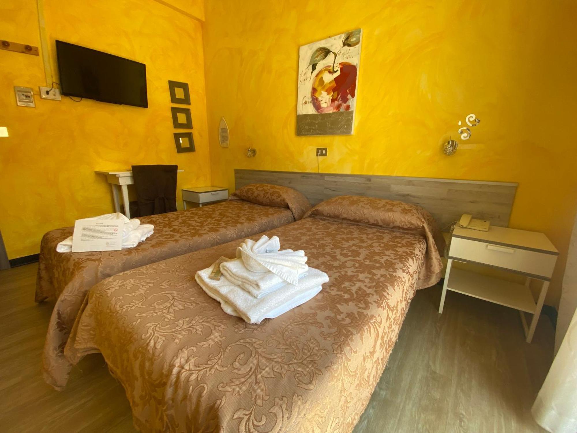 Hotel Eva La Romantica Moneglia Exterior photo