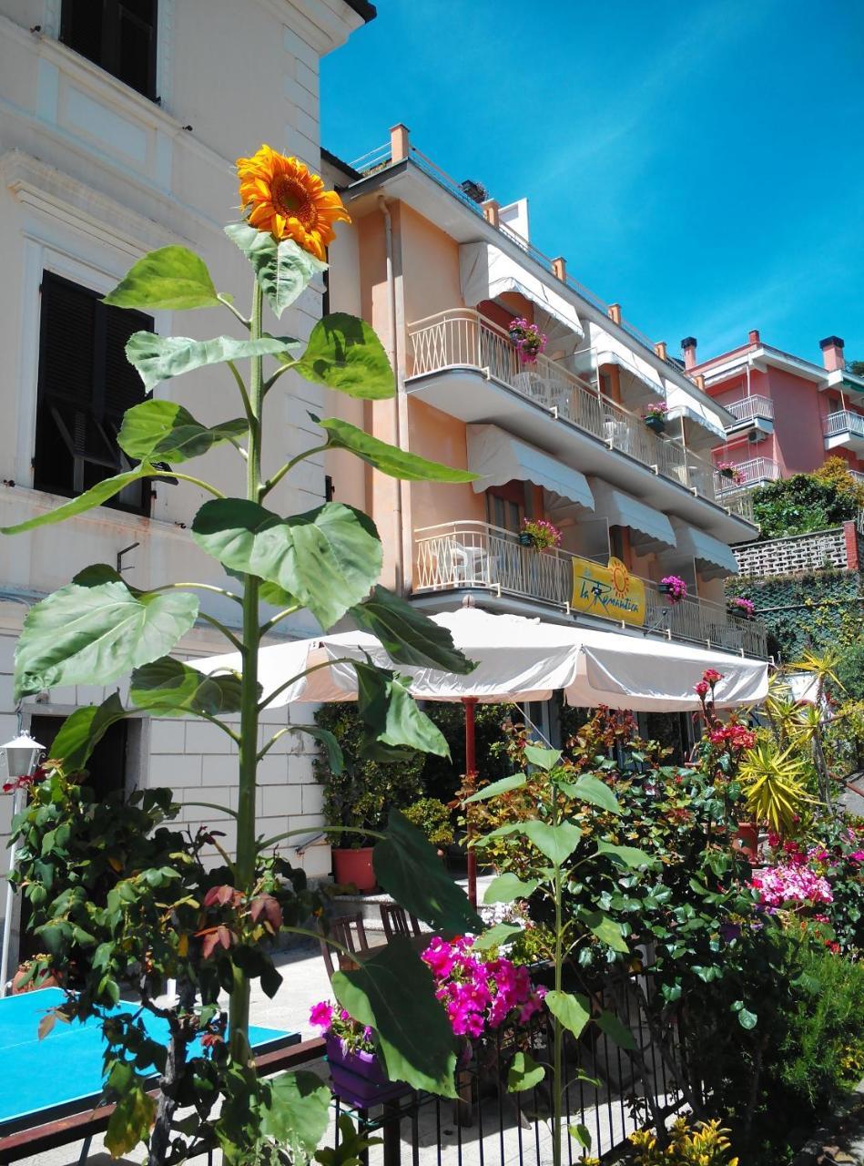 Hotel Eva La Romantica Moneglia Exterior photo