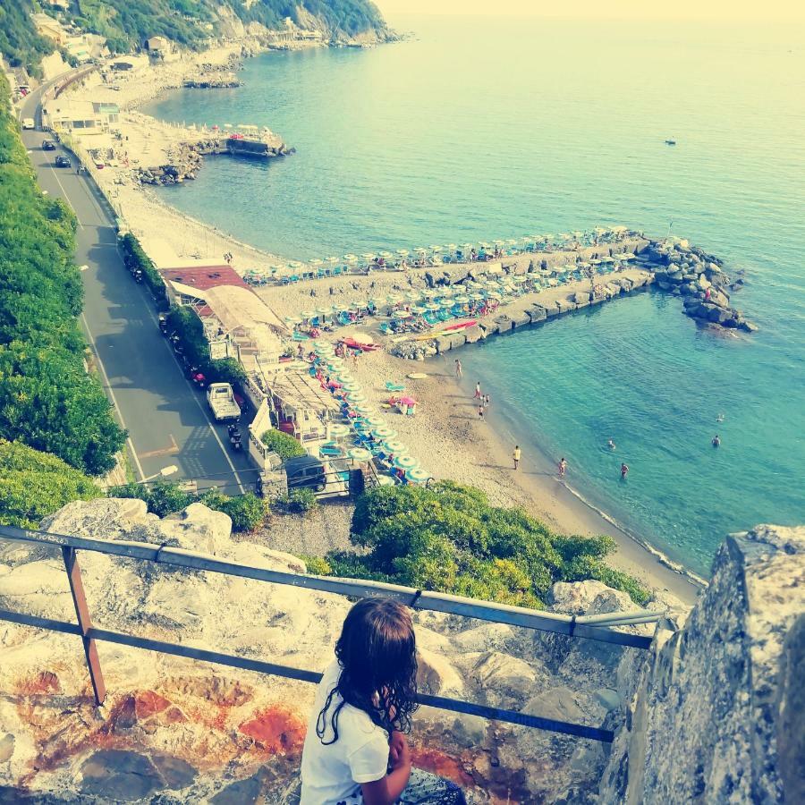 Hotel Eva La Romantica Moneglia Exterior photo